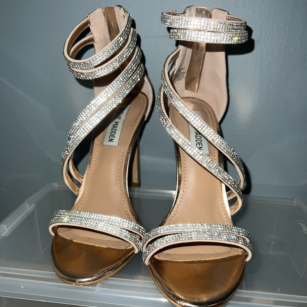 Jeweled heels!